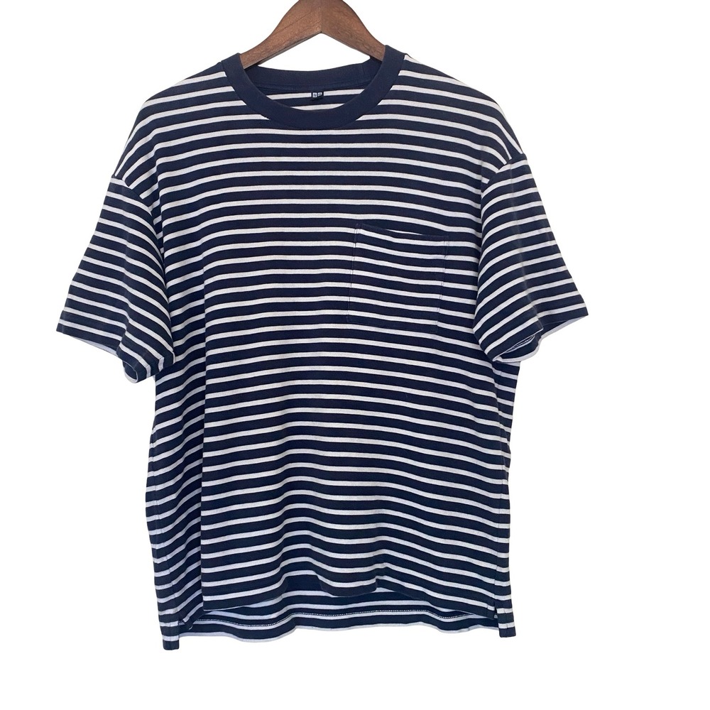 Uniqlo Striped Men T-Shirt Large Blue White Short Sleeve Chest Pocket Cotton